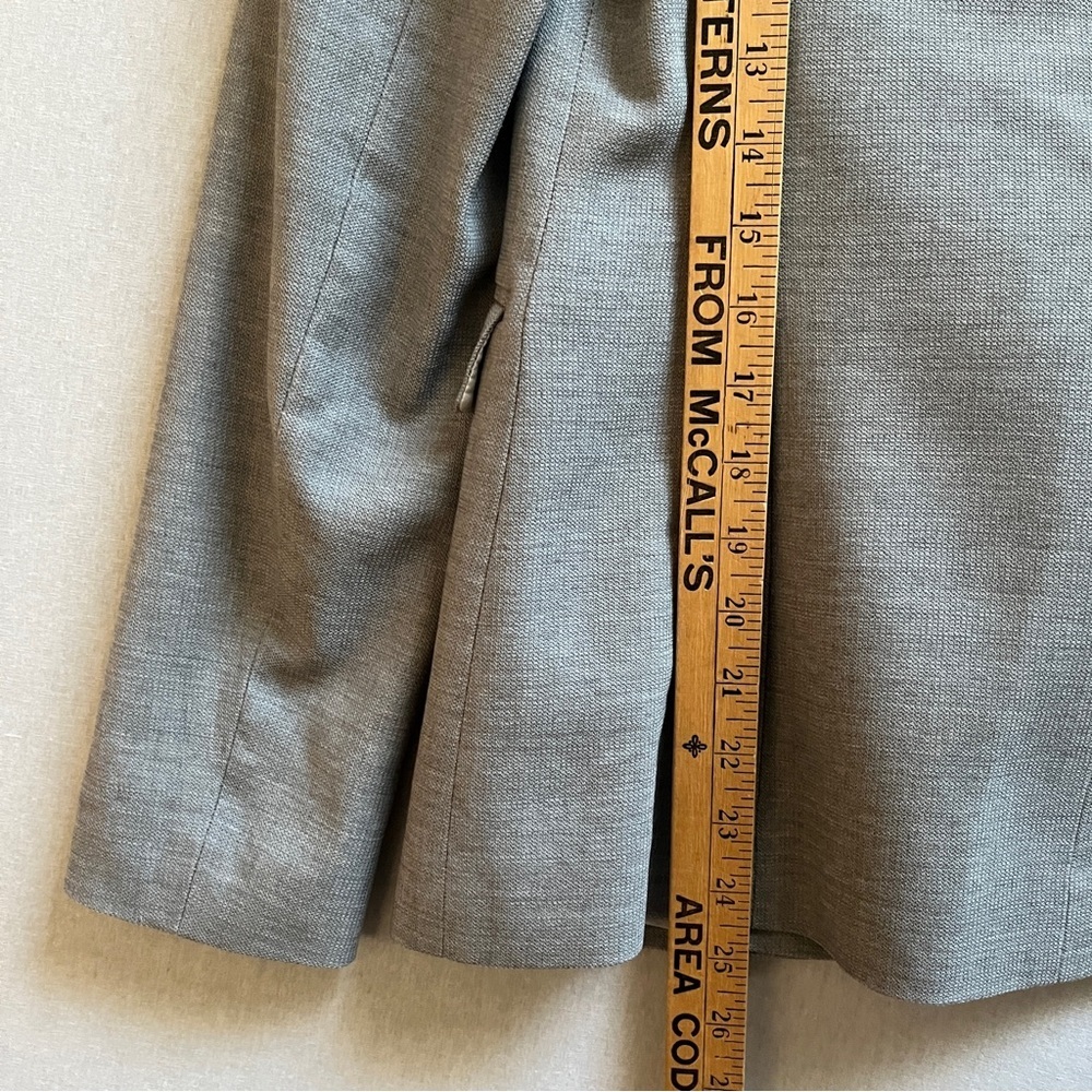 Hugo Boss Virgin Wool Blazer Tailored Professional Suit Jacket Workwear Size 4 - Picture 5 of 8